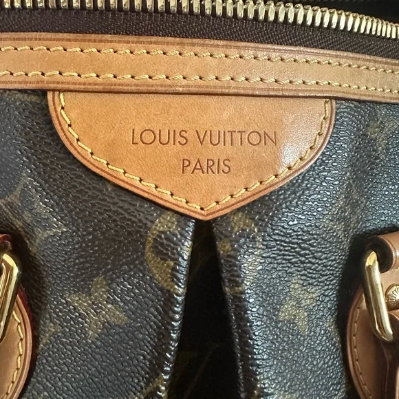 Gently used authentic Louis Vuitton handbag - Picture 4 of 7